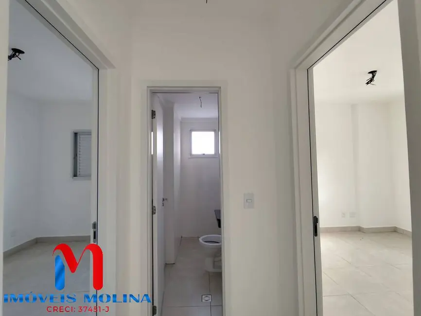 Apartamento com 2 quartos à venda, 77412m2 em Aviação, Praia Grande - SP - imagem 4 Foto 4 de Apartamento com 2 quartos à venda, 77412m2 em Aviação, Praia Grande - SP