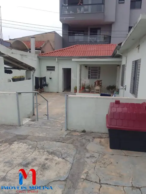 Casa com 3 quartos à venda, 10533m2 em Nova Gerty, Sao Caetano Do Sul - SP - imagem 4 Foto 4 de Casa com 3 quartos à venda, 10533m2 em Nova Gerty, Sao Caetano Do Sul - SP