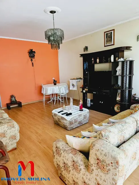 Foto 3 de Casa com 6 quartos à venda, 350m2 em Vila Palmares, Santo Andre - SP