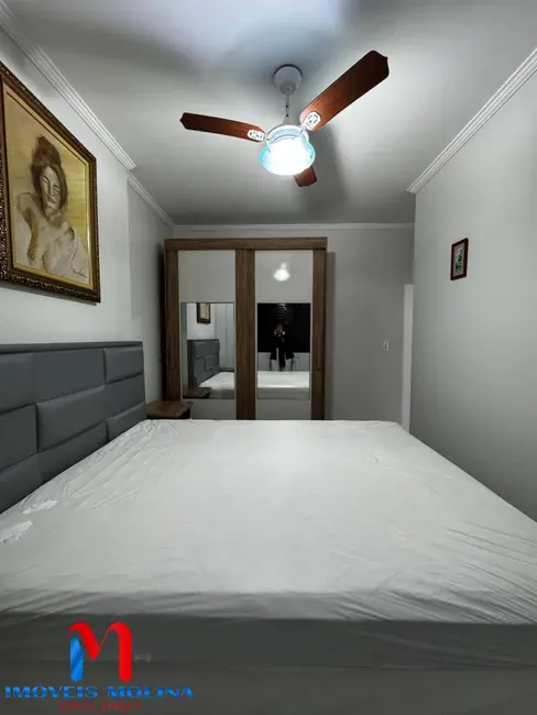 Foto 8 de Apartamento com 2 quartos à venda, 72m2 em Guilhermina, Praia Grande - SP