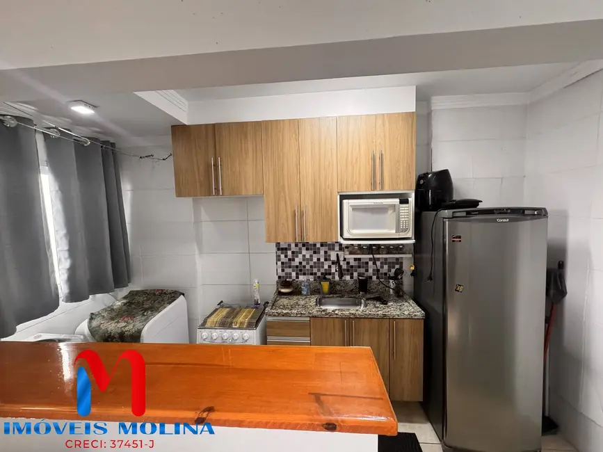 Foto 8 de Apartamento à venda, 35m2 em Guilhermina, Praia Grande - SP