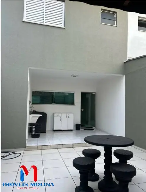 Sobrado com 4 quartos à venda em Barcelona, Sao Caetano Do Sul - SP - imagem 8 Foto 8 de Sobrado com 4 quartos à venda em Barcelona, Sao Caetano Do Sul - SP