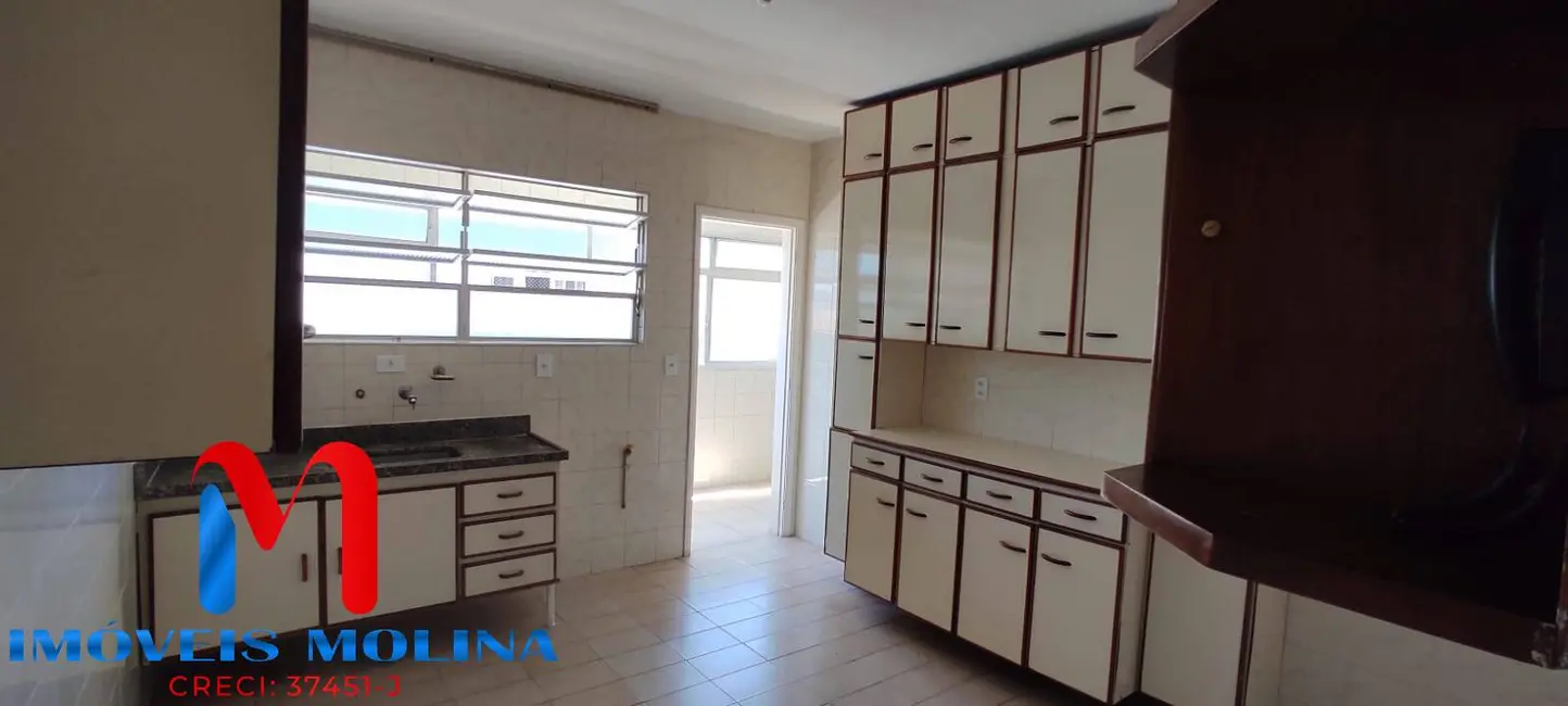 Apartamento com 2 quartos para alugar, 100m2 em Aparecida, Santos - SP - imagem 3 Foto 3 de Apartamento com 2 quartos para alugar, 100m2 em Aparecida, Santos - SP