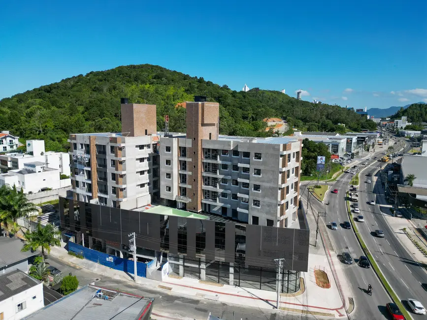 Foto 1 de Apartamento com 2 quartos à venda, 62m2 em Praia dos Amores, Balneario Camboriu - SC