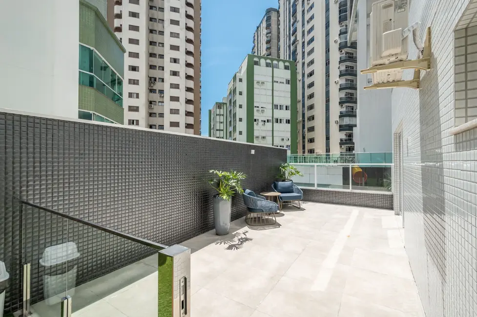 Foto 3 de Apartamento com 4 quartos à venda, 171m2 em Centro, Balneario Camboriu - SC