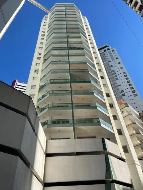 Foto 1 de Apartamento com 4 quartos à venda, 220m2 em Centro, Balneario Camboriu - SC