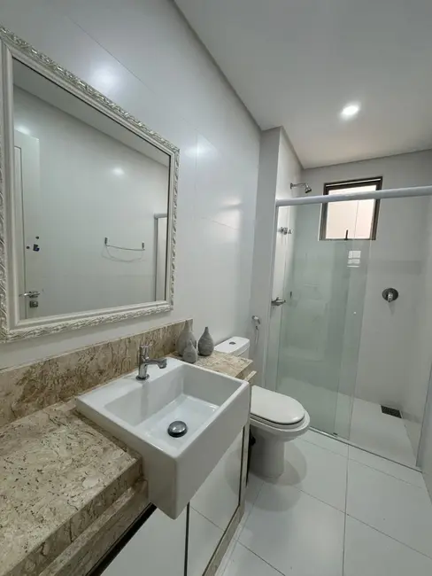 Foto 8 de Apartamento com 3 quartos para alugar, 183m2 em Centro, Balneario Camboriu - SC