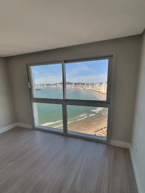 Foto 5 de Apartamento com 3 quartos à venda, 164m2 em Pioneiros, Balneario Camboriu - SC