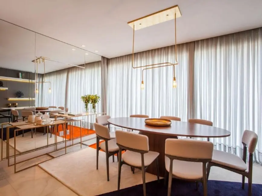 Apartamento com 3 quartos à venda, 167m2 em Centro, Balneario Camboriu - SC - imagem 3 Foto 3 de Apartamento com 3 quartos à venda, 167m2 em Centro, Balneario Camboriu - SC