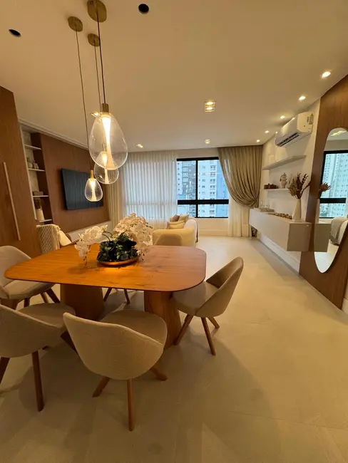 Foto 1 de Apartamento com 3 quartos à venda, 132m2 em Pioneiros, Balneario Camboriu - SC