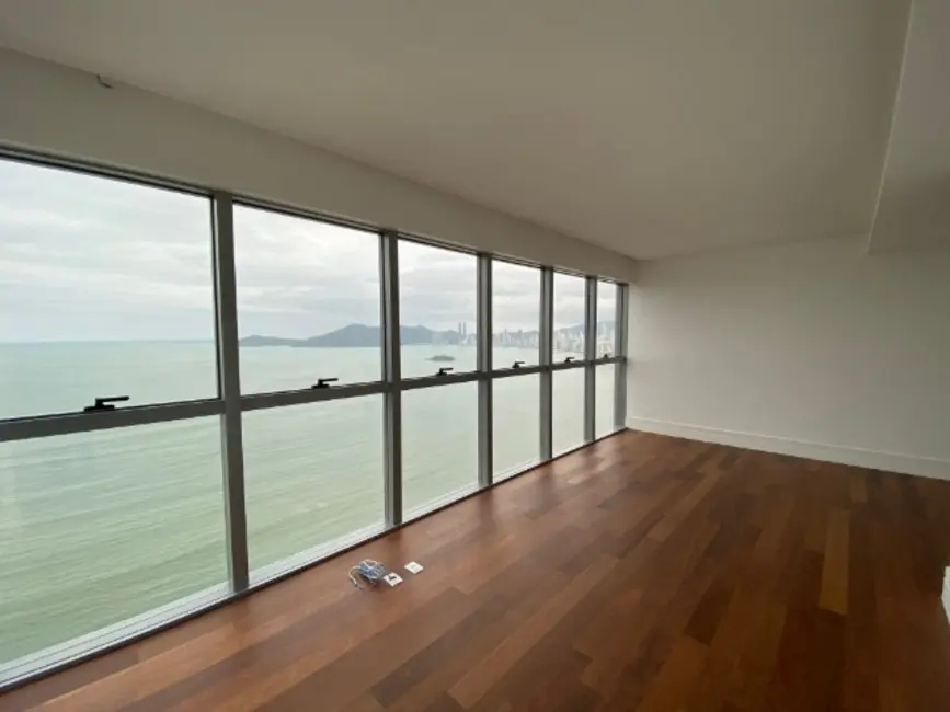 Foto 7 de Apartamento com 4 quartos à venda, 216m2 em Centro, Balneario Camboriu - SC