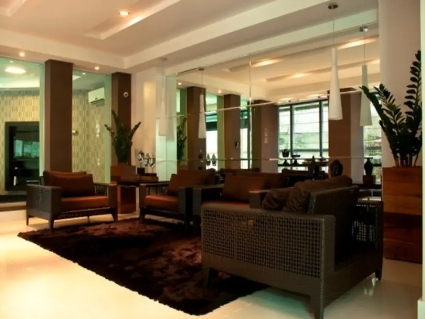 Foto 4 de Apartamento com 3 quartos à venda, 136m2 em Centro, Balneario Camboriu - SC