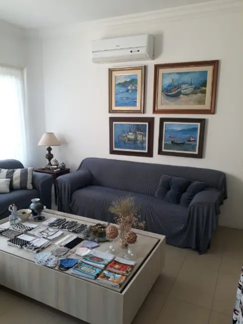 Casa de Condomínio com 4 quartos à venda, 350m2 em Estados, Balneario Camboriu - SC - imagem 8 Foto 8 de Casa de Condomínio com 4 quartos à venda, 350m2 em Estados, Balneario Camboriu - SC