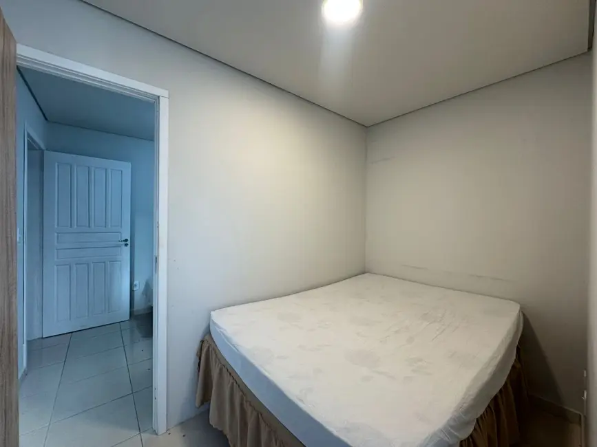 Apartamento com 2 quartos à venda, 60m2 em Centro, Balneario Camboriu - SC - imagem 6 Foto 6 de Apartamento com 2 quartos à venda, 60m2 em Centro, Balneario Camboriu - SC