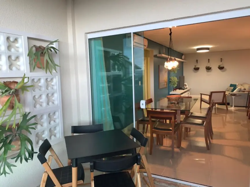 Foto 5 de Apartamento com 3 quartos à venda, 122m2 em Bombinhas - SC