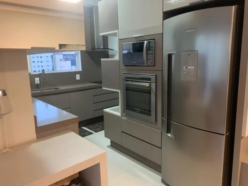 Foto 6 de Apartamento com 3 quartos à venda, 130m2 em Centro, Balneario Camboriu - SC