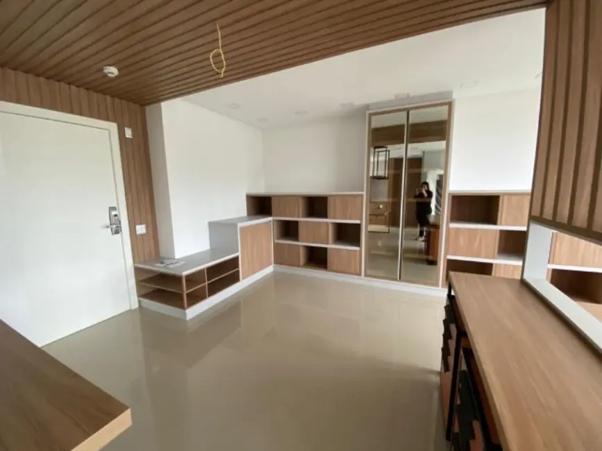 Foto 6 de Apartamento com 4 quartos à venda, 150m2 em Pioneiros, Balneario Camboriu - SC