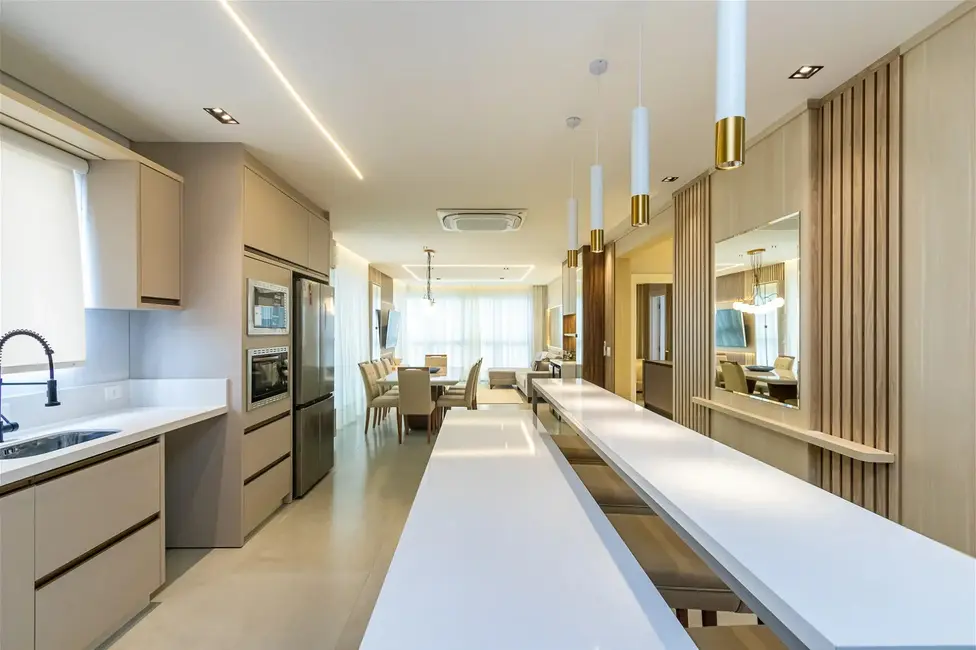 Apartamento com 3 quartos à venda, 126m2 em Pioneiros, Balneario Camboriu - SC - imagem 6 Foto 6 de Apartamento com 3 quartos à venda, 126m2 em Pioneiros, Balneario Camboriu - SC