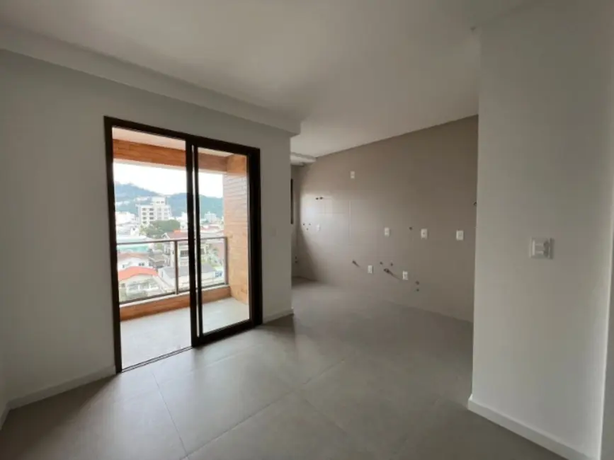 Foto 1 de Apartamento com 2 quartos à venda, 100m2 em Nações, Balneario Camboriu - SC