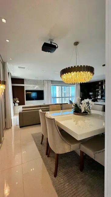 Foto 1 de Apartamento com 4 quartos à venda, 147m2 em Centro, Balneario Camboriu - SC