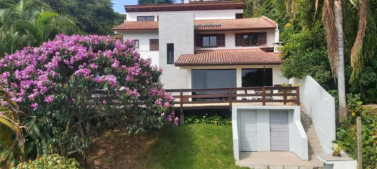 Foto 2 de Casa com 4 quartos à venda, 328m2 em Cabeçudas, Itajai - SC