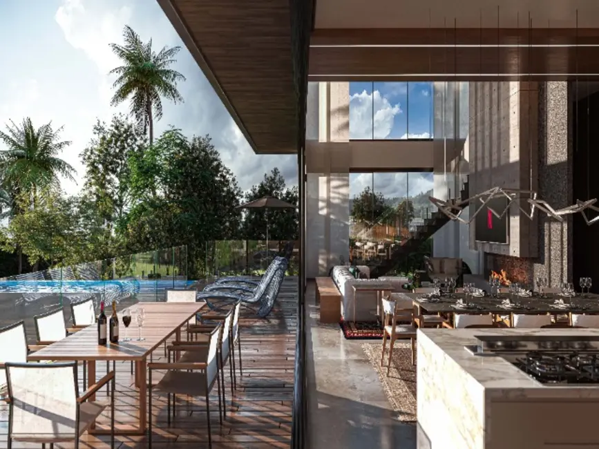 Casa com 4 quartos à venda, 299m2 em Praia do Estaleiro, Balneario Camboriu - SC - imagem 8 Foto 8 de Casa com 4 quartos à venda, 299m2 em Praia do Estaleiro, Balneario Camboriu - SC