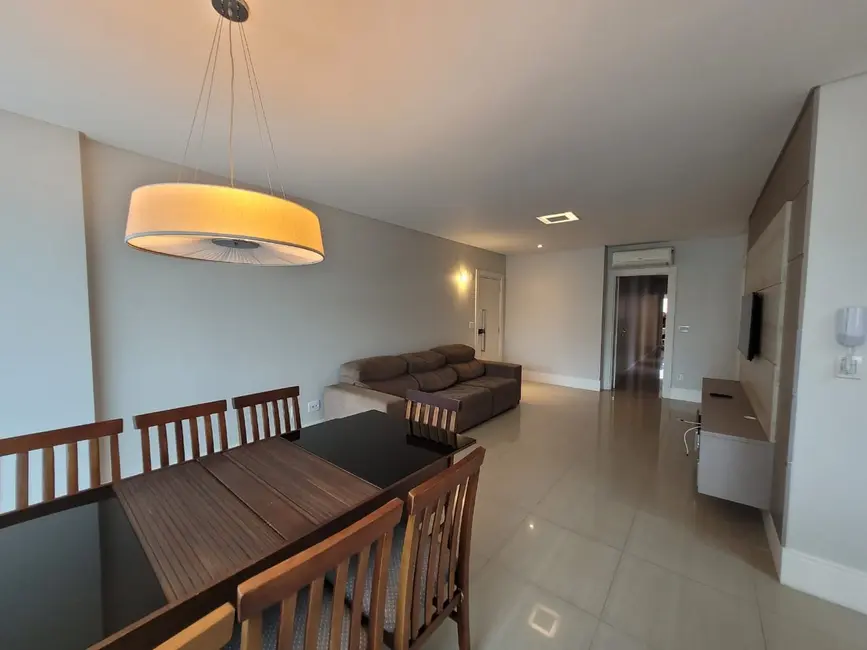 Apartamento com 4 quartos à venda, 137m2 em Centro, Balneario Camboriu - SC - imagem 3 Foto 3 de Apartamento com 4 quartos à venda, 137m2 em Centro, Balneario Camboriu - SC