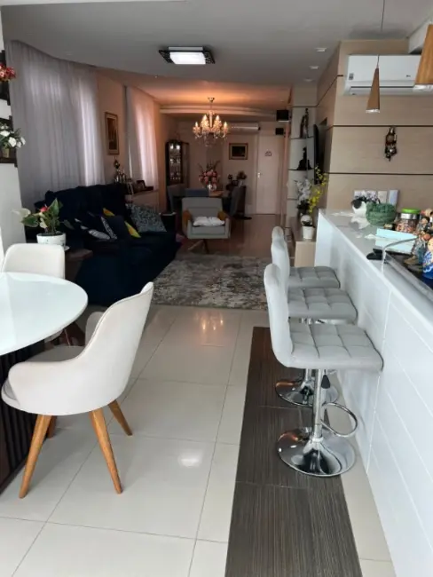 Foto 5 de Apartamento com 3 quartos à venda, 137m2 em Centro, Balneario Camboriu - SC