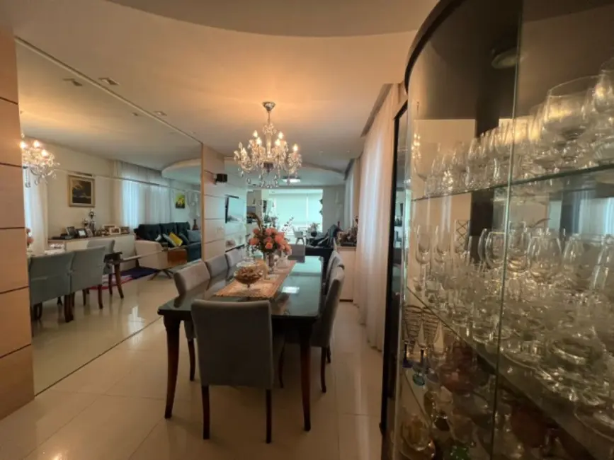 Foto 7 de Apartamento com 3 quartos à venda, 137m2 em Centro, Balneario Camboriu - SC