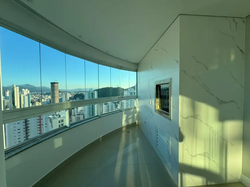 Foto 1 de Apartamento com 3 quartos à venda e para alugar, 170m2 em Centro, Balneario Camboriu - SC