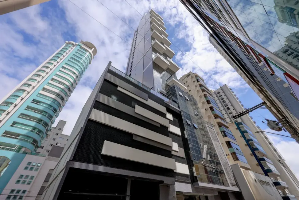 Foto 1 de Apartamento com 4 quartos à venda, 181m2 em Centro, Balneario Camboriu - SC