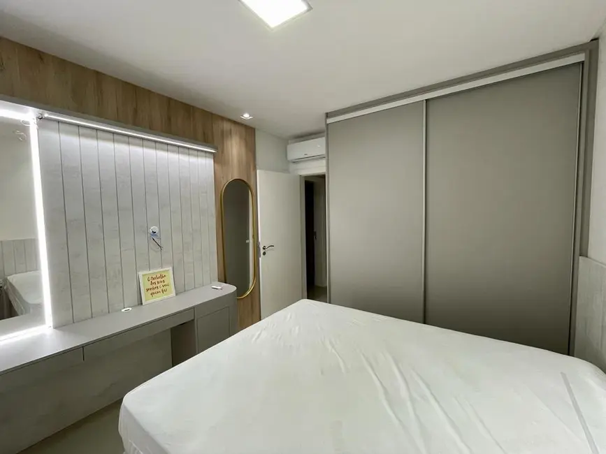 Apartamento com 3 quartos à venda, 132m2 em Centro, Balneario Camboriu - SC - imagem 6 Foto 6 de Apartamento com 3 quartos à venda, 132m2 em Centro, Balneario Camboriu - SC