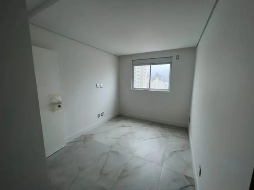 Foto 6 de Apartamento com 4 quartos à venda, 170m2 em Centro, Balneario Camboriu - SC