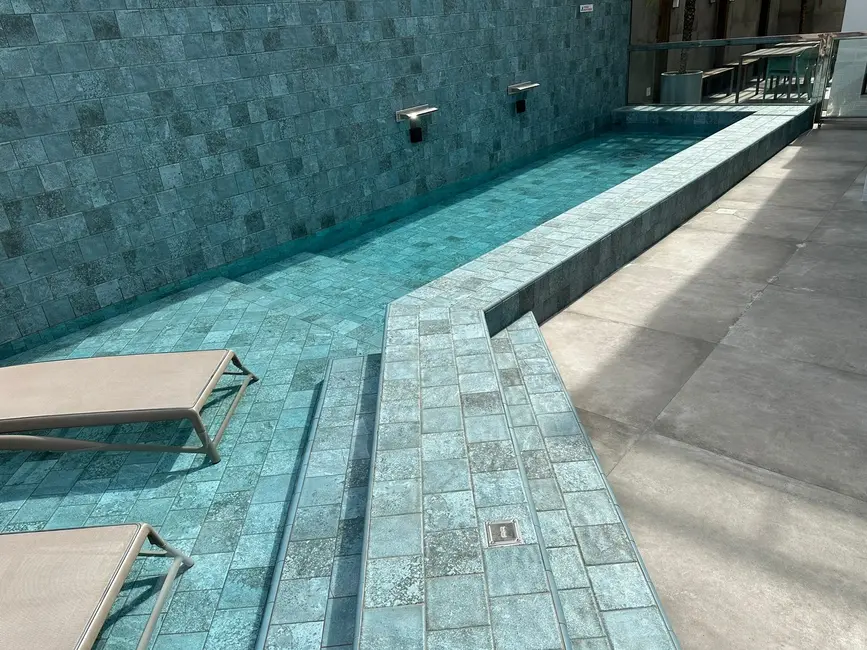 Apartamento com 3 quartos à venda, 135m2 em Centro, Balneario Camboriu - SC - imagem 4 Foto 4 de Apartamento com 3 quartos à venda, 135m2 em Centro, Balneario Camboriu - SC