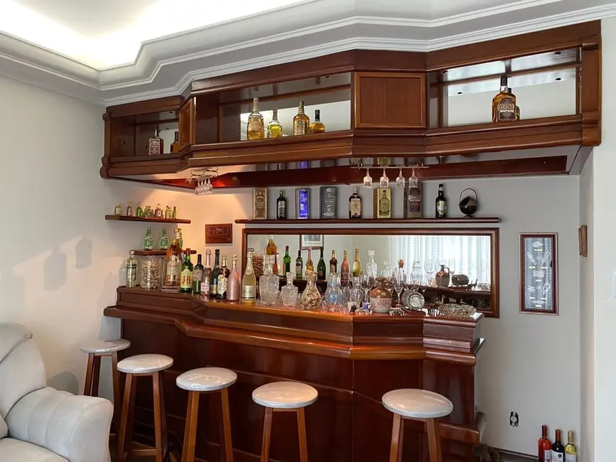 Foto 9 de Casa com 4 quartos à venda, 470m2 em Centro, Navegantes - SC