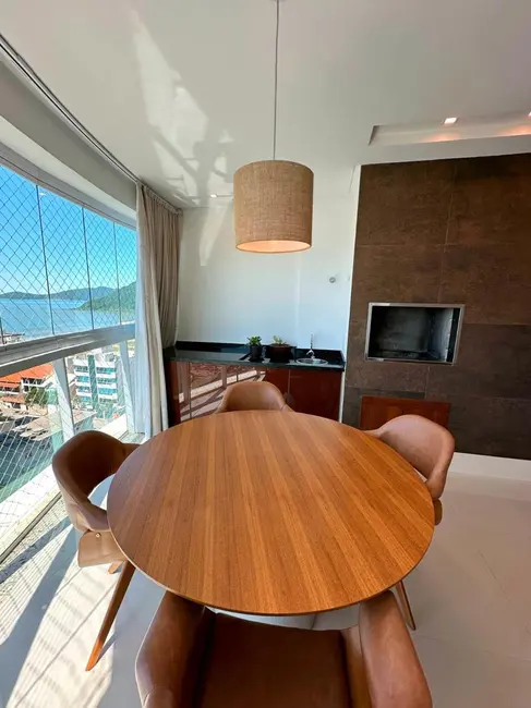 Apartamento com 3 quartos à venda e para alugar, 210m2 em Itajai - SC - imagem 6 Foto 6 de Apartamento com 3 quartos à venda e para alugar, 210m2 em Itajai - SC