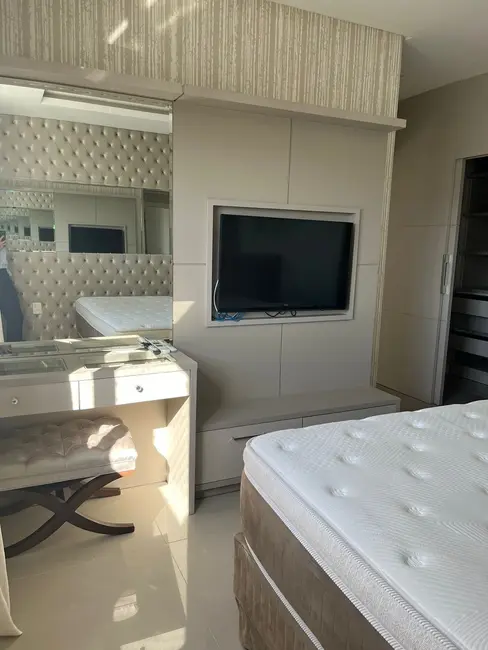 Apartamento com 3 quartos à venda, 128m2 em Centro, Balneario Camboriu - SC - imagem 6 Foto 6 de Apartamento com 3 quartos à venda, 128m2 em Centro, Balneario Camboriu - SC