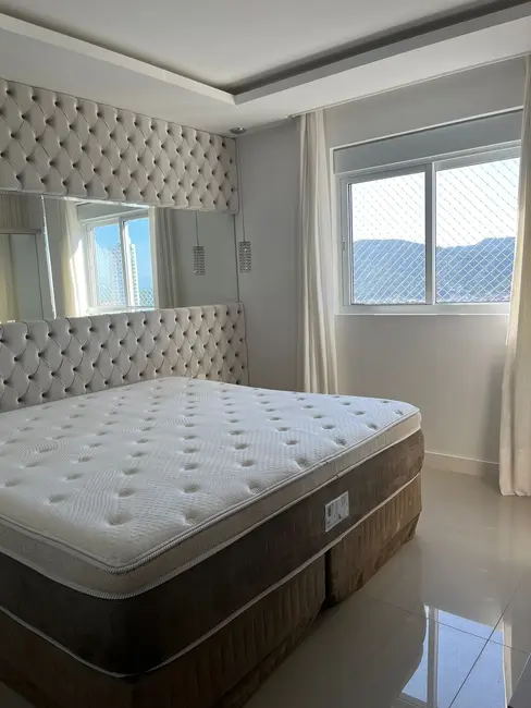 Apartamento com 3 quartos à venda, 128m2 em Centro, Balneario Camboriu - SC - imagem 7 Foto 7 de Apartamento com 3 quartos à venda, 128m2 em Centro, Balneario Camboriu - SC