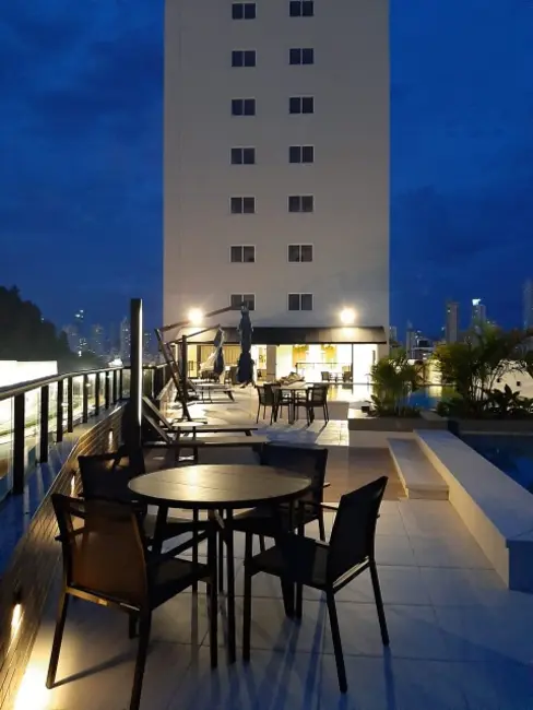 Apartamento com 3 quartos à venda, 77m2 em Centro, Balneario Camboriu - SC - imagem 4 Foto 4 de Apartamento com 3 quartos à venda, 77m2 em Centro, Balneario Camboriu - SC