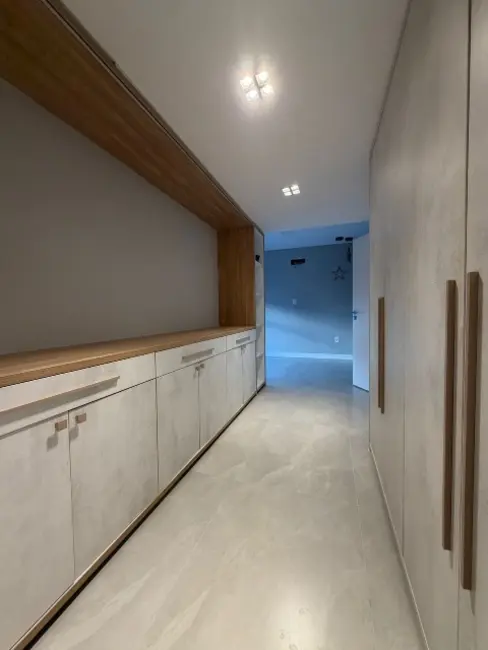 Foto 5 de Casa com 3 quartos à venda e para alugar, 200m2 em Praia dos Amores, Balneario Camboriu - SC