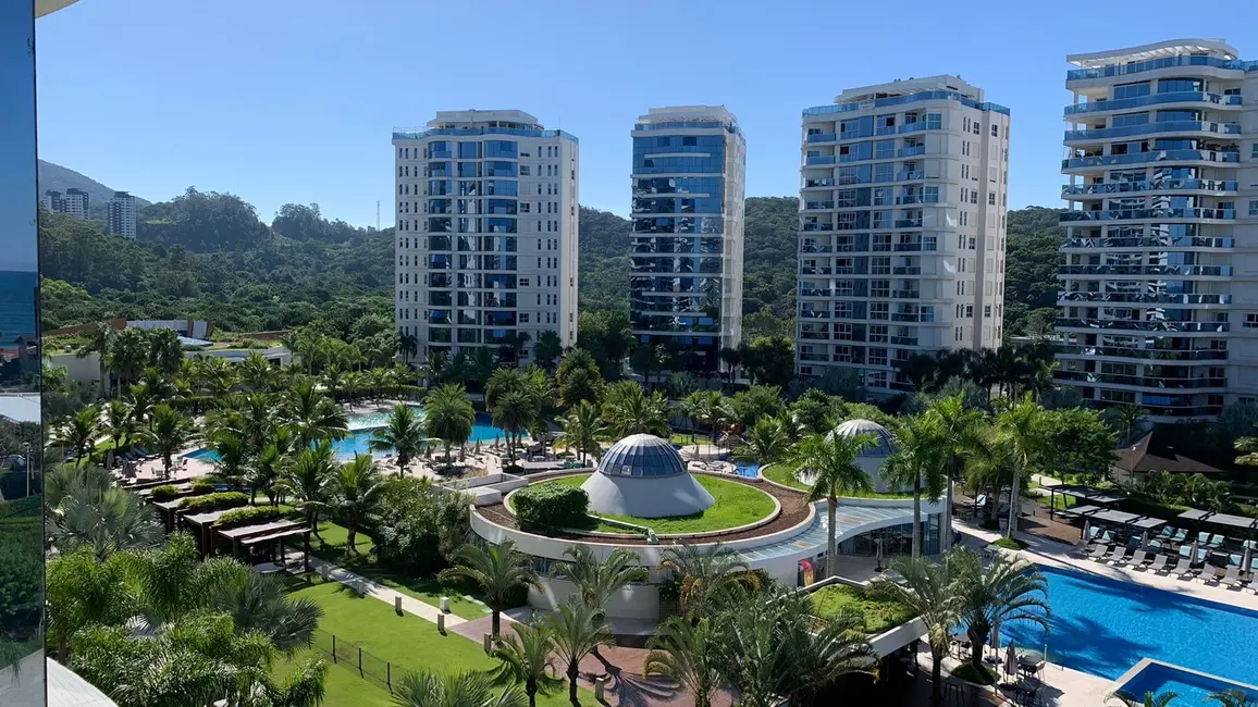 Apartamento com 3 quartos à venda, 190m2 em Itajai - SC - imagem 6 Foto 6 de Apartamento com 3 quartos à venda, 190m2 em Itajai - SC