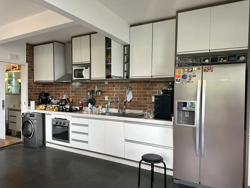 Foto 6 de Apartamento com 1 quarto à venda, 60m2 em Cabeçudas, Itajai - SC