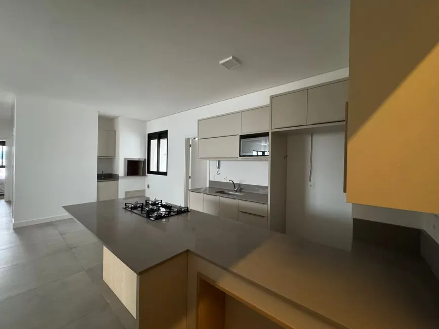 Apartamento com 3 quartos à venda, 136m2 em Centro, Balneario Camboriu - SC - imagem 5 Foto 5 de Apartamento com 3 quartos à venda, 136m2 em Centro, Balneario Camboriu - SC