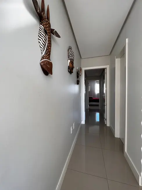 Apartamento com 3 quartos para alugar, 118m2 em Pioneiros, Balneario Camboriu - SC - imagem 7 Foto 7 de Apartamento com 3 quartos para alugar, 118m2 em Pioneiros, Balneario Camboriu - SC
