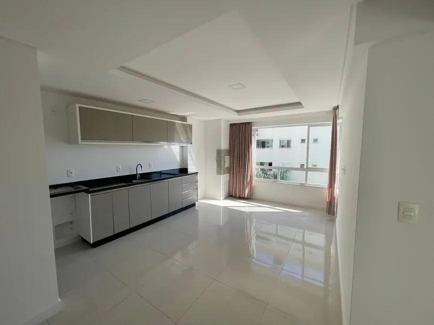 Foto 2 de Apartamento com 2 quartos à venda, 80m2 em Tabuleiro (Monte Alegre), Camboriu - SC