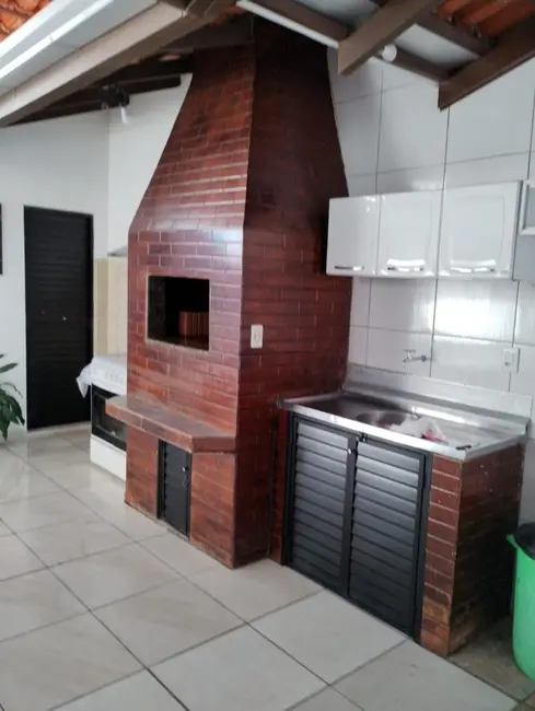 Casa com 6 quartos à venda, 260m2 em Ariribá, Balneario Camboriu - SC - imagem 4 Foto 4 de Casa com 6 quartos à venda, 260m2 em Ariribá, Balneario Camboriu - SC