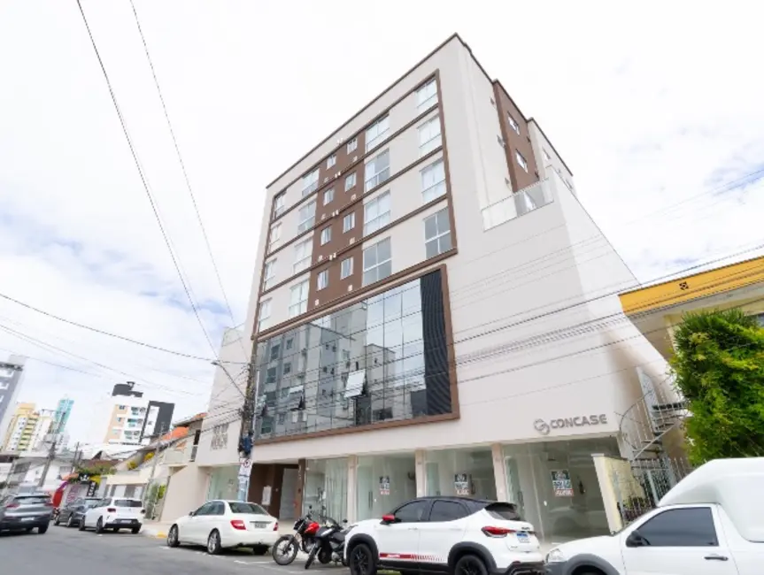 Foto 2 de Apartamento com 2 quartos à venda, 62m2 em Nações, Balneario Camboriu - SC