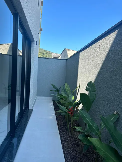 Casa com 4 quartos à venda, 292m2 em Barra, Balneario Camboriu - SC - imagem 4 Foto 4 de Casa com 4 quartos à venda, 292m2 em Barra, Balneario Camboriu - SC