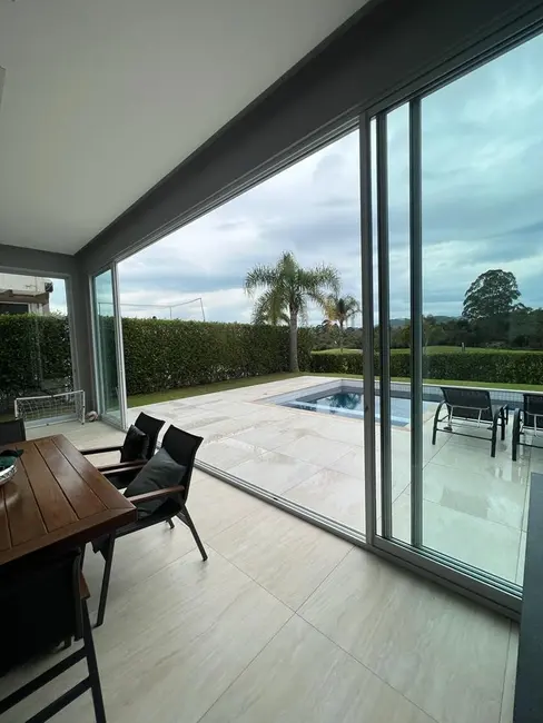 Casa de Condomínio com 4 quartos à venda, 300m2 em Centro, Camboriu - SC - imagem 9 Foto 9 de Casa de Condomínio com 4 quartos à venda, 300m2 em Centro, Camboriu - SC