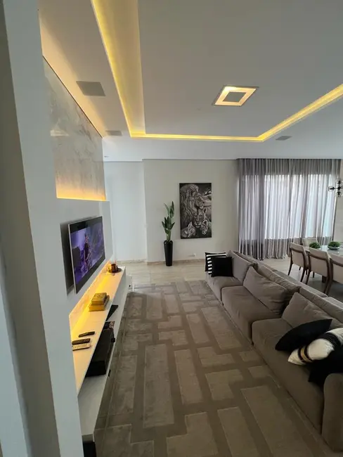 Casa de Condomínio com 4 quartos à venda, 300m2 em Centro, Camboriu - SC - imagem 7 Foto 7 de Casa de Condomínio com 4 quartos à venda, 300m2 em Centro, Camboriu - SC